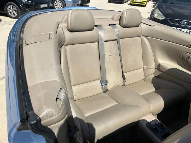 VOLVO C70 CONVERTIBLE 2.0 T AUTO LPG SPANISH RHD IN SPAIN 131000 MILES 2005
